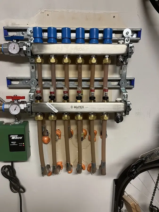 Plumber performing Leak Detection at a residential property in Tustin